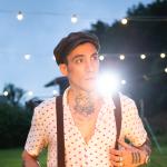 artist image Can Bonomo Love Me Back Love Me Back - Single